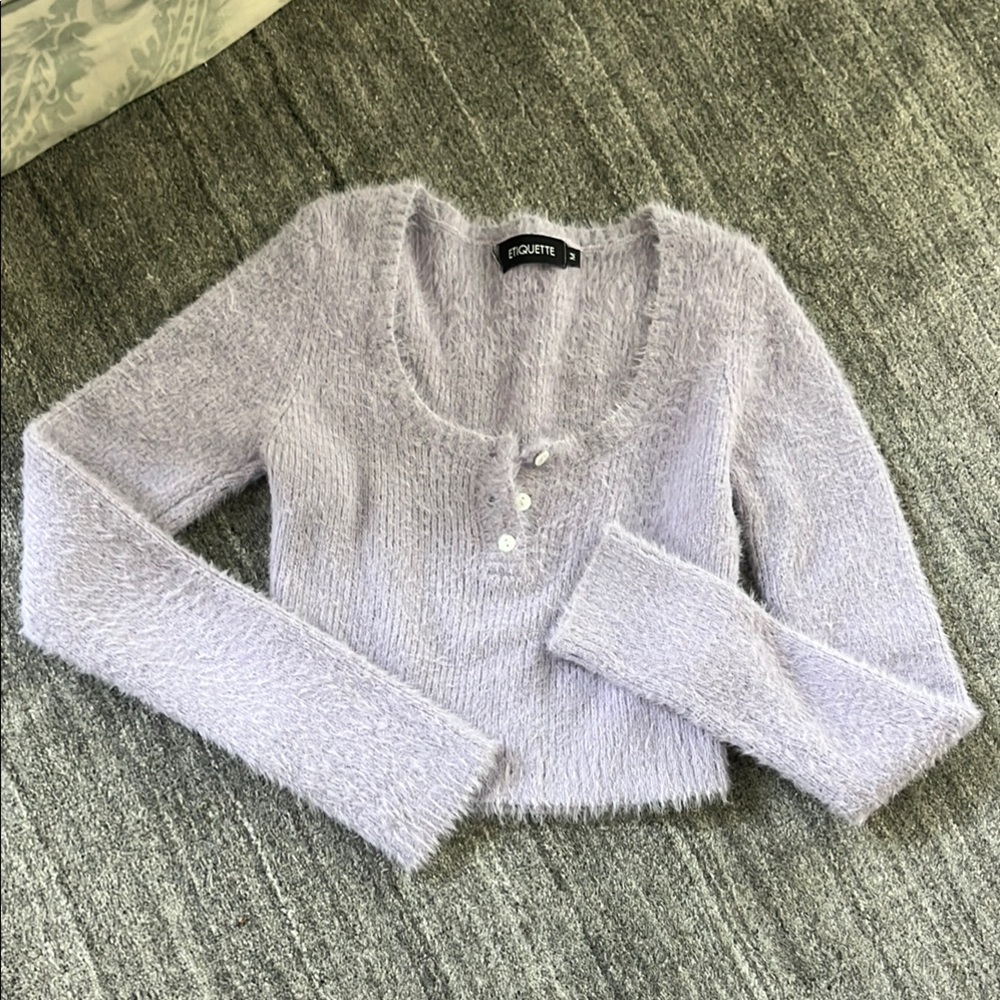 Fuzzy and soft Lavender Fuzzy cropped sweater